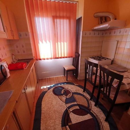 Apartmán Apartament Denis Orşova Exteriér fotografie