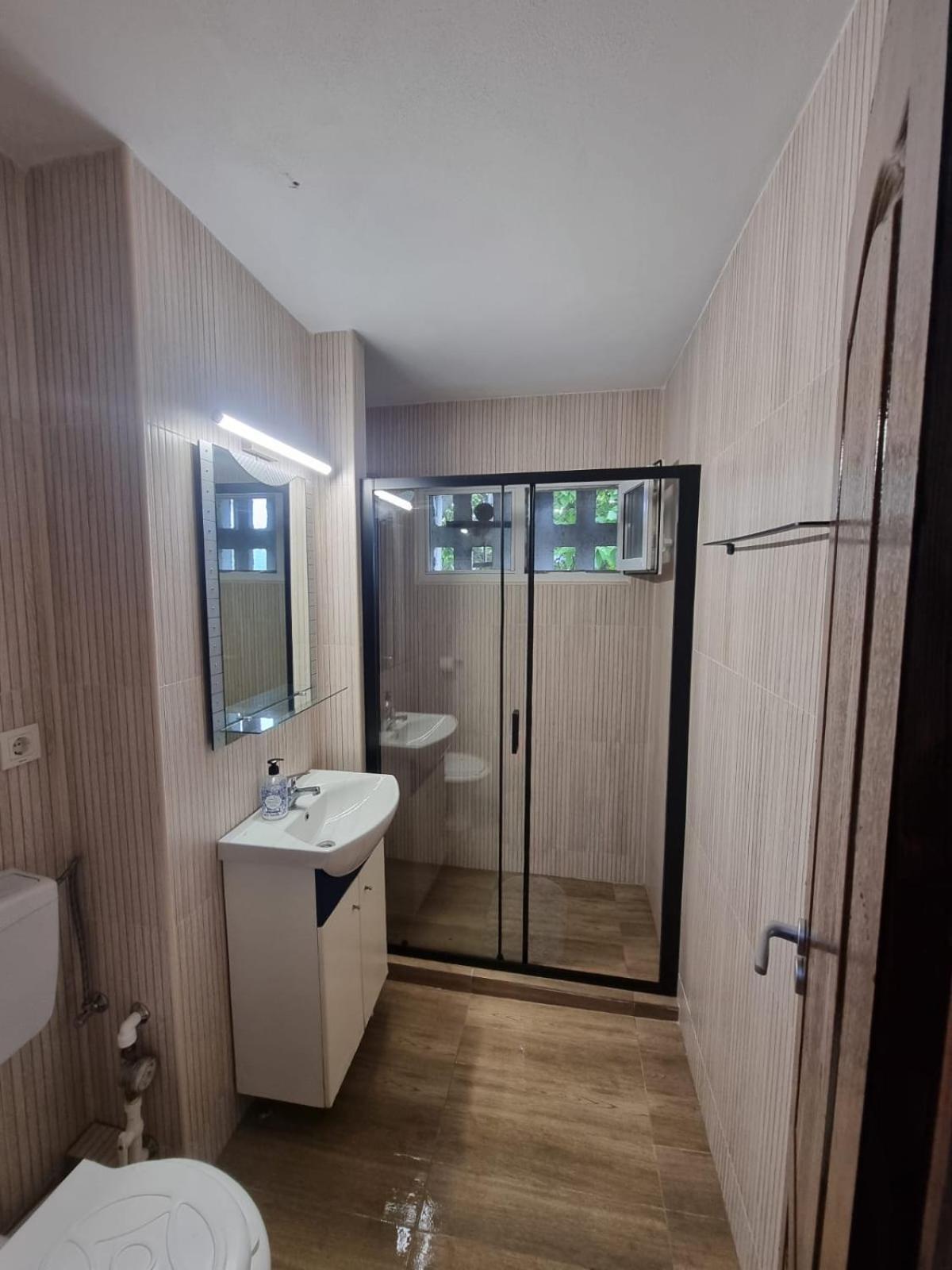 Apartmán Apartament Denis Orşova Exteriér fotografie